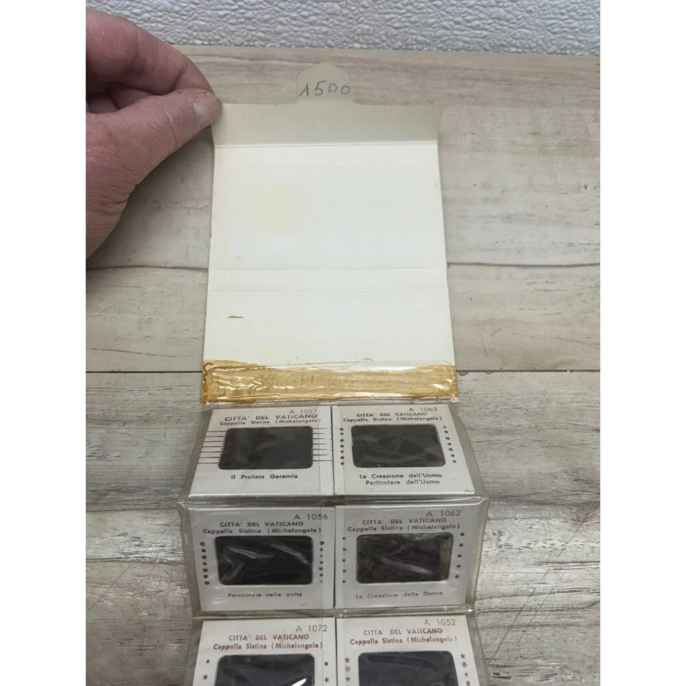 Vtg Souvenir Set Of 12 Color Slides 35mm From Vaticano Capella Sistina Paintings